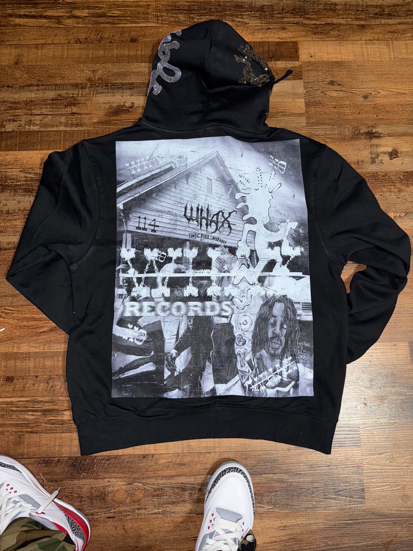 Custom 1 of 1 Top