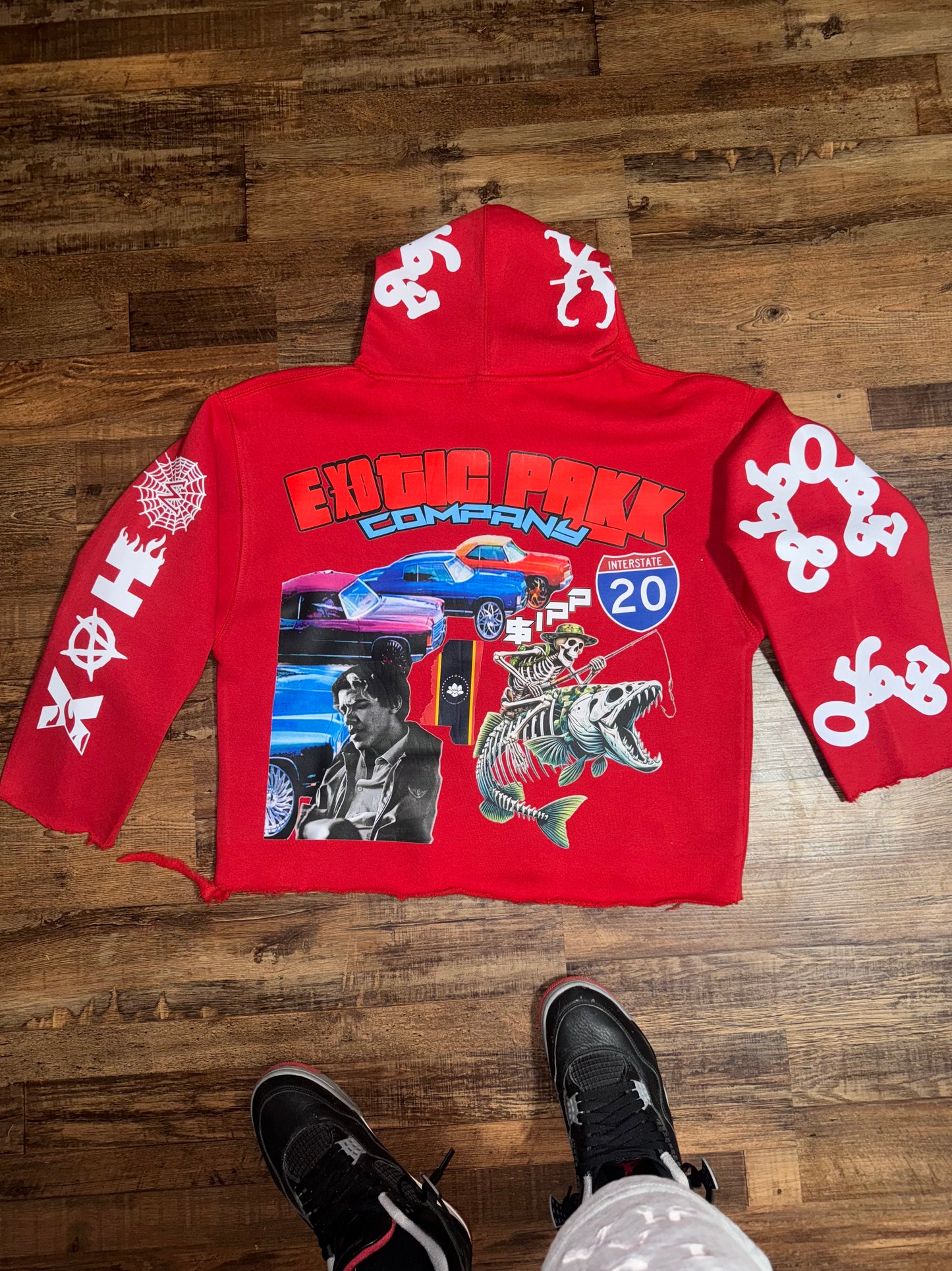 Custom 1 of 1 Top