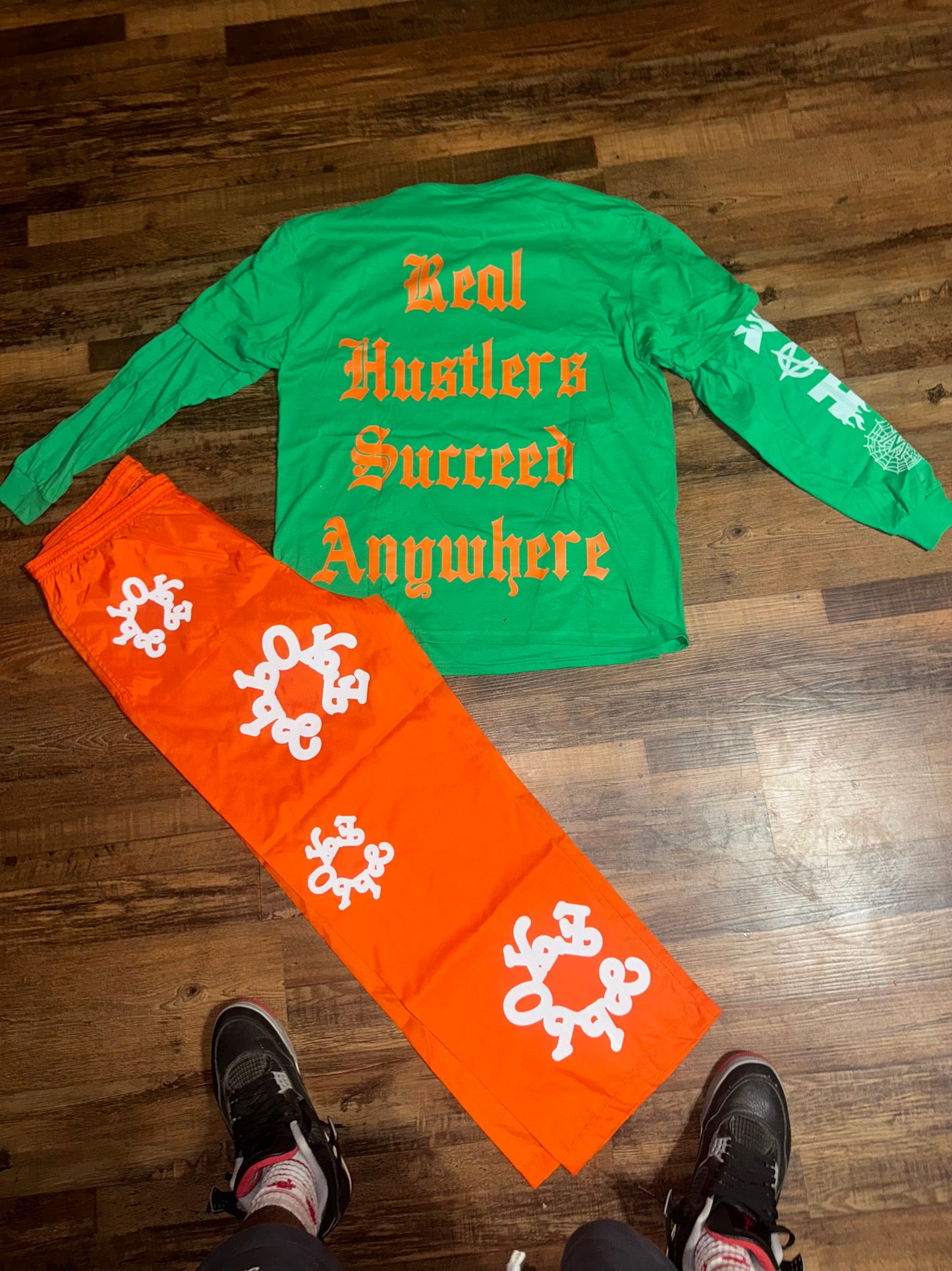 Custom 1 of 1 Sets